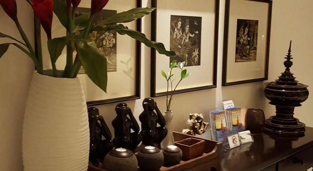 Check In Saladaeng (Adults Only) Hotel Bangkok Exterior photo