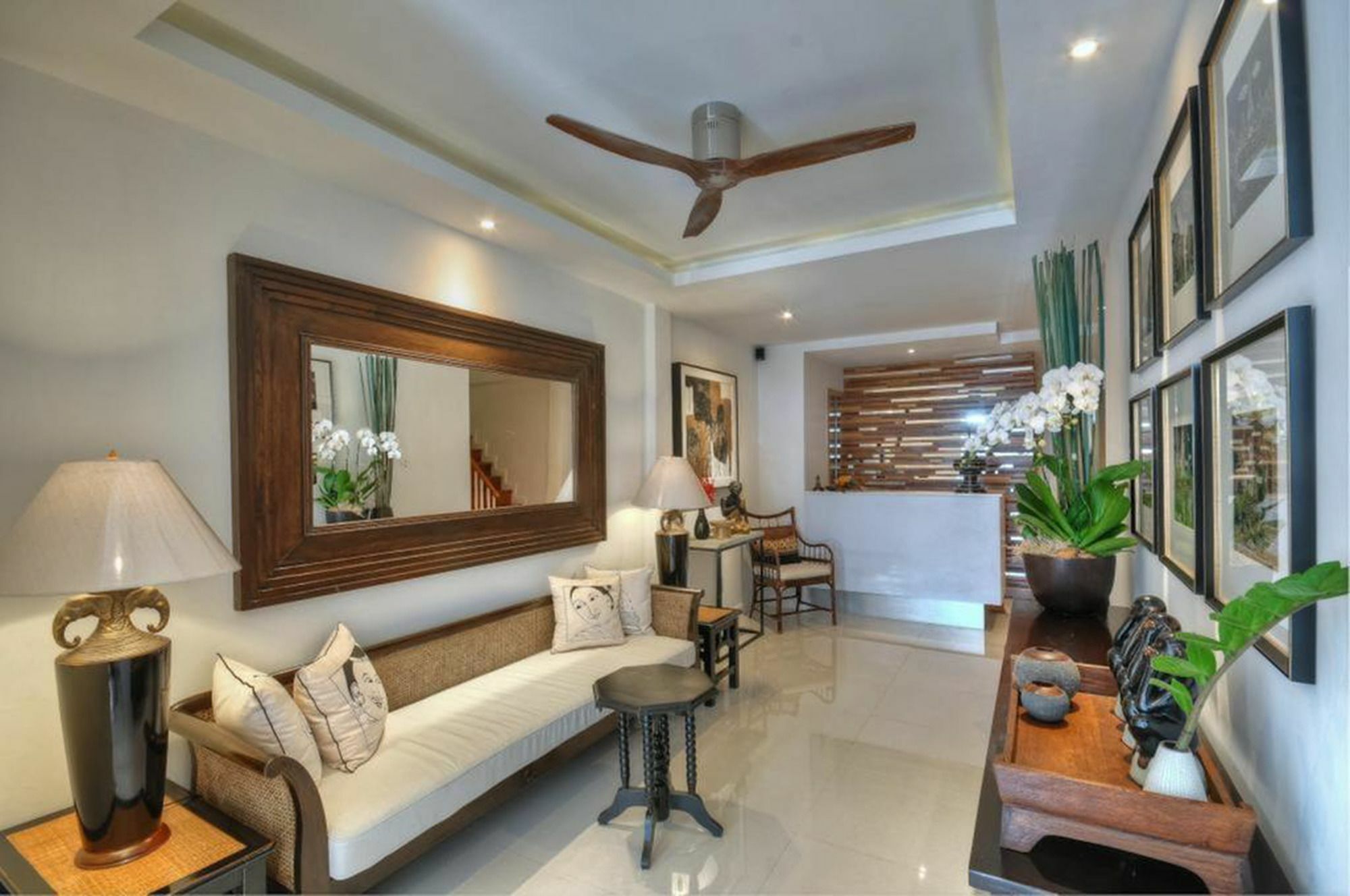 Check In Saladaeng (Adults Only) Hotel Bangkok Exterior photo